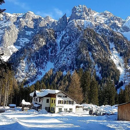 Hotel Ristorante Genzianella Madonna Eksteriør billede